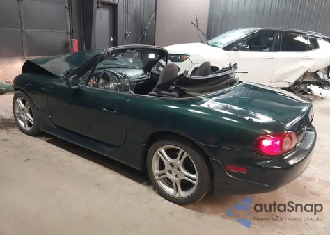 2004 Mazda Mx-5 Miata Cloth из США, поврежденный, VIN JM1NB353040407777